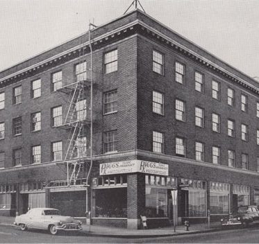 An historic photo of the former Roseland Hotel.